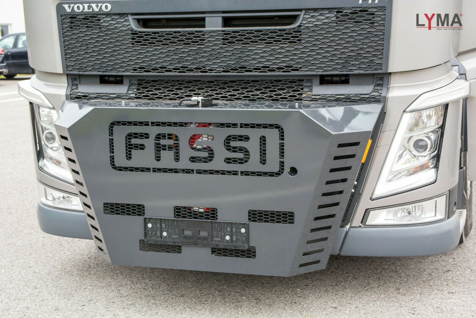 Fahrzeugabbildung Volvo FASSI 1650RA2.28FJ L816 - REFERENZ FZG !!!